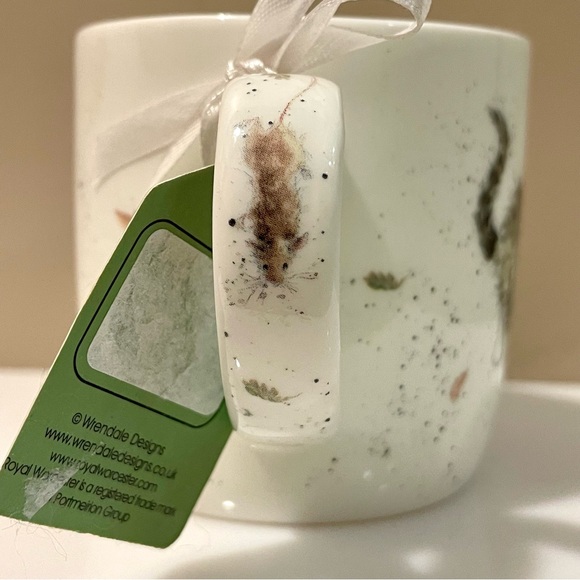 NWT Royal Worcester ~ Wrendale Designs ~ Cat & Mouse Bone China Mug - Picture 10 of 15